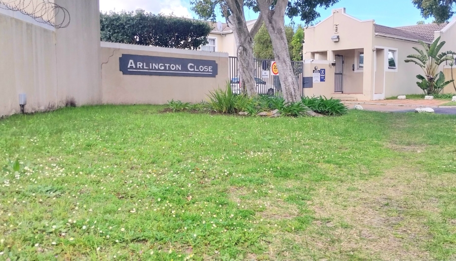 1 Bedroom Property for Sale in Kenilworth Western Cape